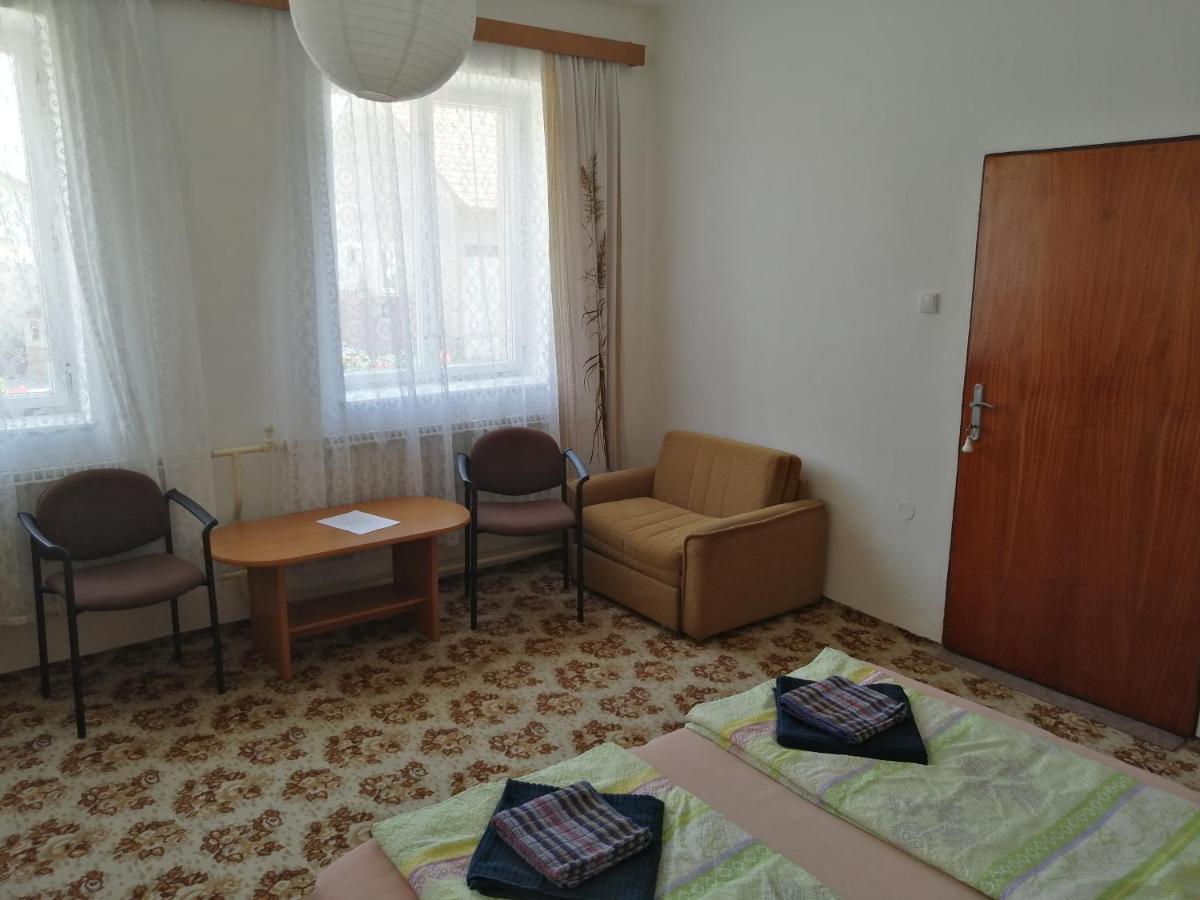 Apartamento U Ladi Bulhary Exterior foto