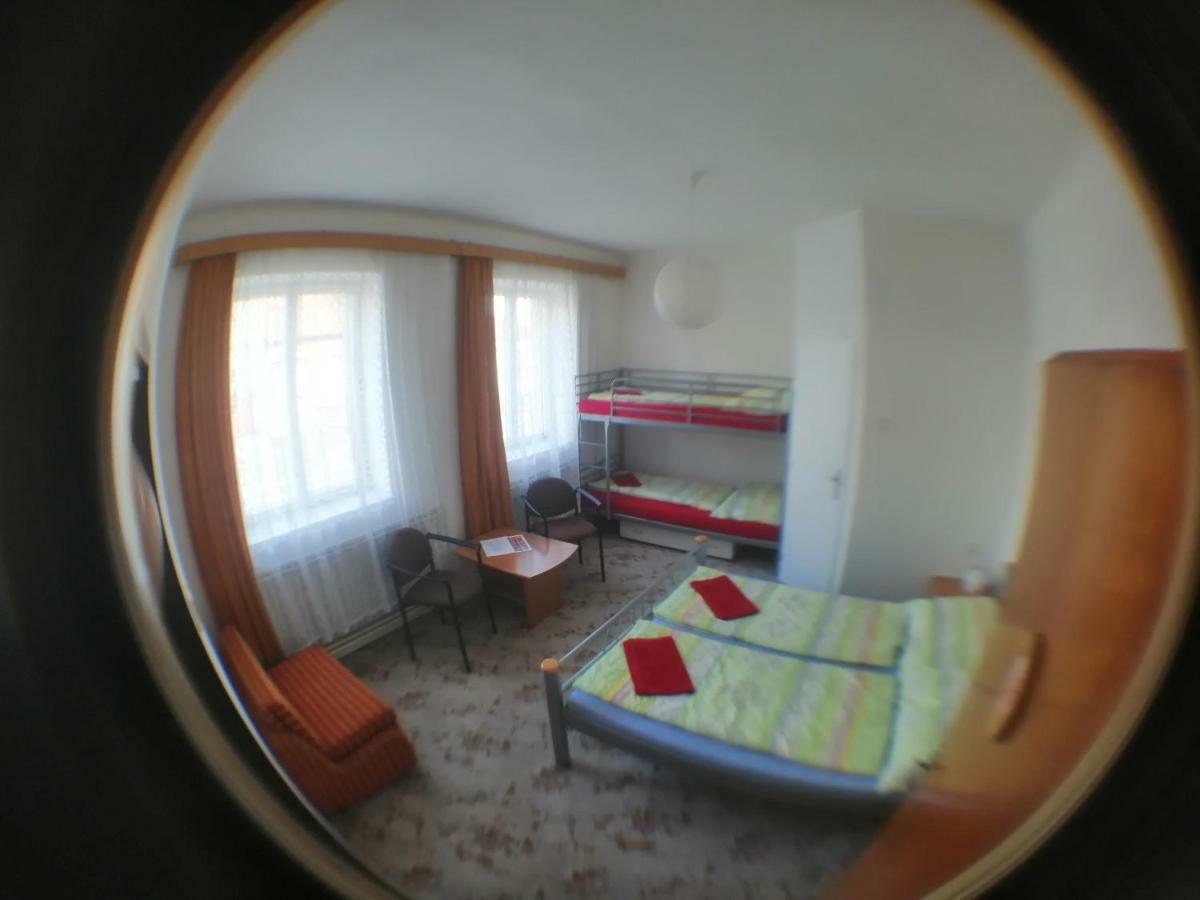 Apartamento U Ladi Bulhary Exterior foto